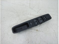 Recambio de mando elevalunas delantero izquierdo para dacia sandero iii 1.0 tce 90 eco-g referencia OEM IAM  254112588R 