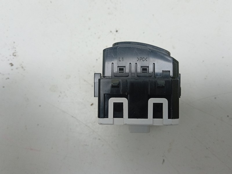 Recambio de sensor airbag para toyota hilux (gun1) doble cabina dlx 4x4 referencia OEM IAM  839500K030 
