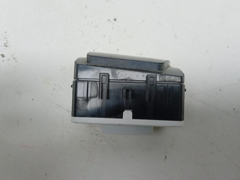 Recambio de sensor airbag para toyota hilux (gun1) doble cabina dlx 4x4 referencia OEM IAM  839500K030 