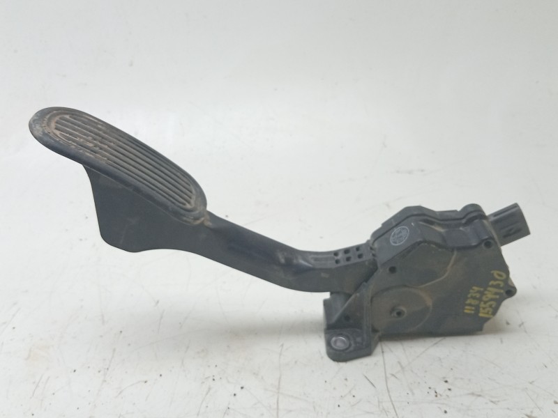 Recambio de potenciometro pedal para toyota hilux (gun1) doble cabina dlx 4x4 referencia OEM IAM  781100K030 