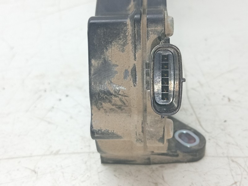 Recambio de potenciometro pedal para toyota hilux (gun1) doble cabina dlx 4x4 referencia OEM IAM  781100K030 