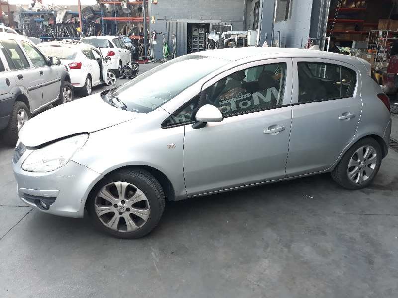 opel corsa d del año 2008