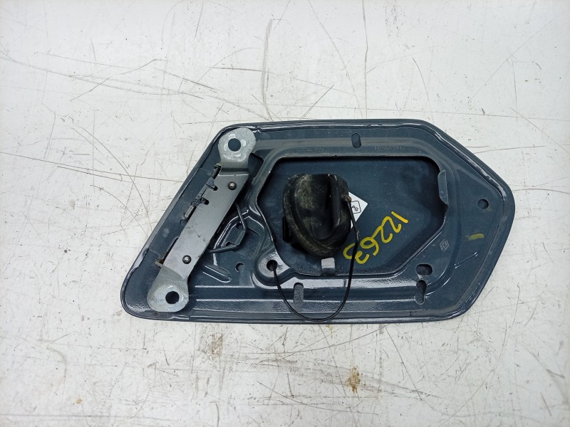 Recambio de tapa exterior combustible para dacia sandero iii 1.0 tce 90 eco-g referencia OEM IAM  788441048R 