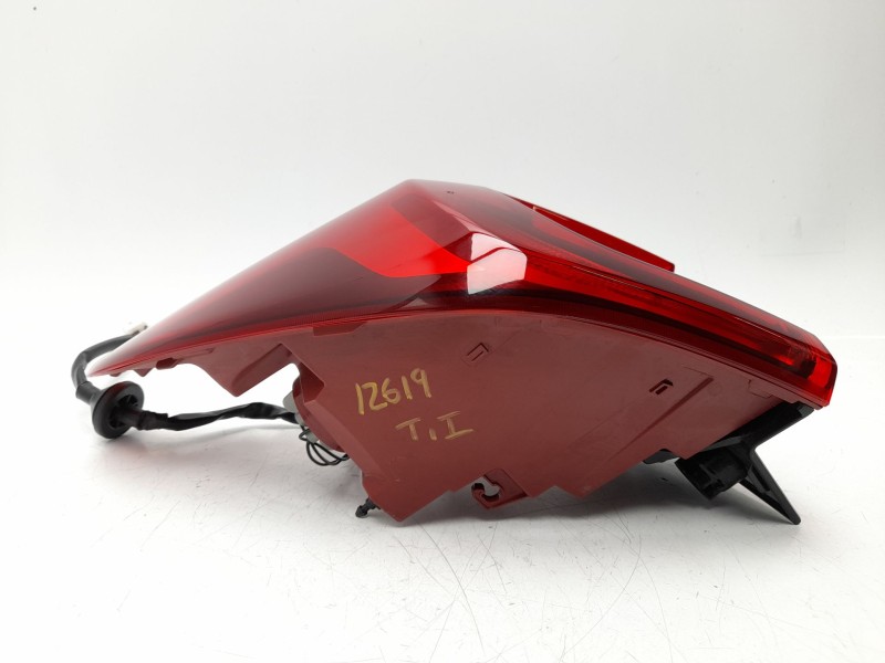 Recambio de piloto trasero izquierdo para kia stonic (yb) 1.0 t-gdi eco-dynamics+ referencia OEM IAM  92401H8 