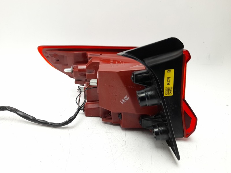 Recambio de piloto trasero derecho para kia stonic (yb) 1.0 t-gdi eco-dynamics+ referencia OEM IAM  92402H8 