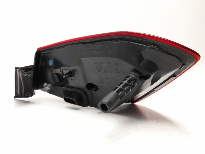 Recambio de piloto trasero izquierdo para maserati ghibli iii (m157) 3.0 s q4 referencia OEM IAM  670107150 