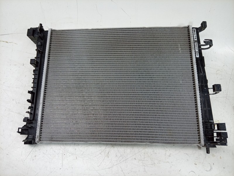 Recambio de radiador agua para dacia sandero iii 1.0 tce 90 eco-g referencia OEM IAM T79957C 214107347R 550038