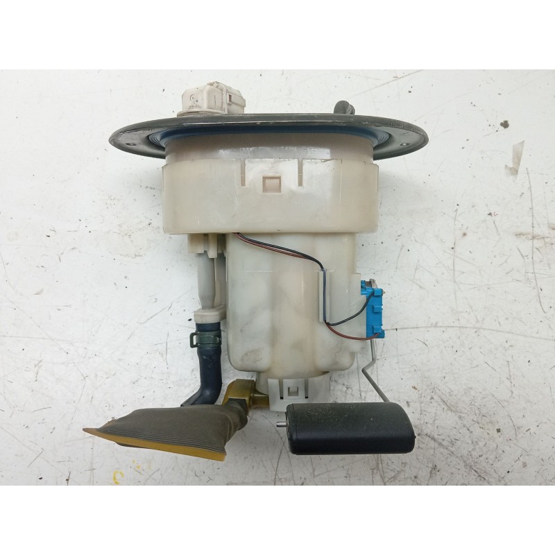 Recambio de bomba combustible para kia sportage ii (je_, km_) 2.0 i 16v referencia OEM IAM   