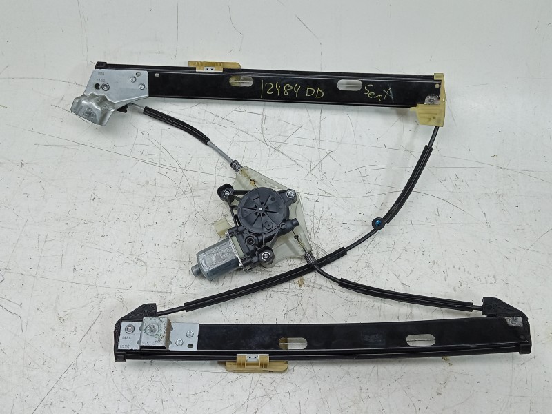 Recambio de elevalunas delantero derecho para seat leon (kl1, klg) 2.0 tdi referencia OEM IAM  5FA837462E 