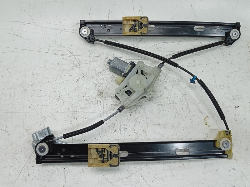 Recambio de elevalunas delantero derecho para seat leon (kl1, klg) 2.0 tdi referencia OEM IAM  5FA837462E 