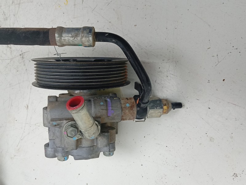 Recambio de bomba direccion para toyota hilux (gun1) doble cabina dlx 4x4 referencia OEM IAM  443100K142 