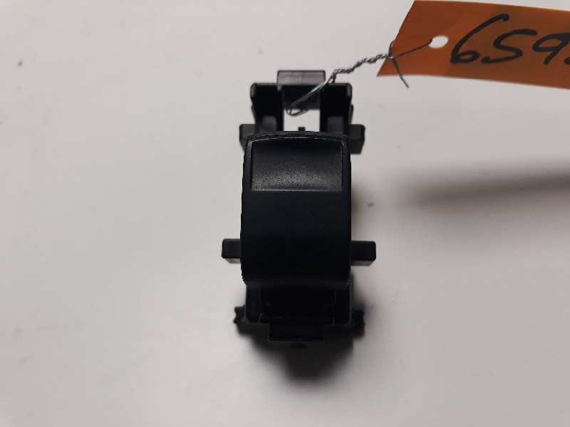 Recambio de mando elevalunas delantero derecho para toyota yaris (ksp9/scp9/nlp9) básico referencia OEM IAM   