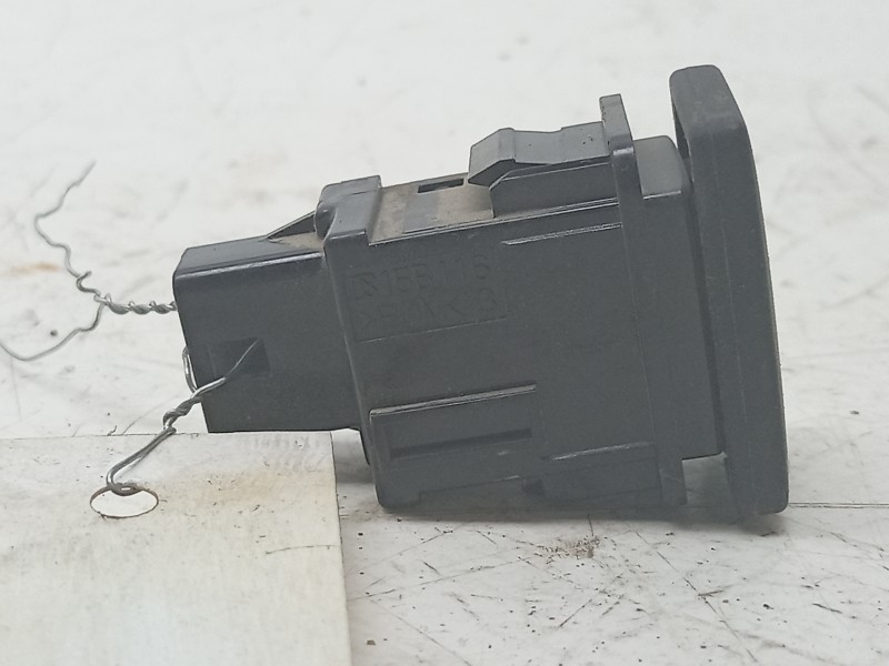 Recambio de interruptor para toyota hilux (gun1) doble cabina dlx 4x4 referencia OEM IAM  8729071010 