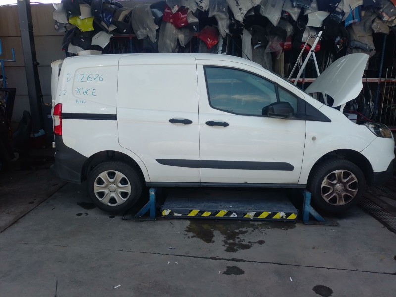 ford transit courier b460 furgoneta/monovolumen del año 2022