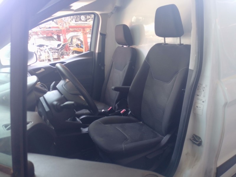 ford transit courier b460 furgoneta/monovolumen del año 2022