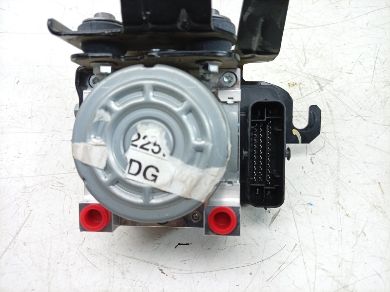 Recambio de abs para dacia sandero iii 1.0 tce 90 eco-g referencia OEM IAM 476609225R 476606446R 
