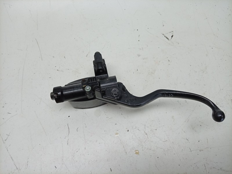 Recambio de bomba freno delantera para yamaha x-max x-max 400 (sh11) referencia OEM IAM  BL1F583T0000 