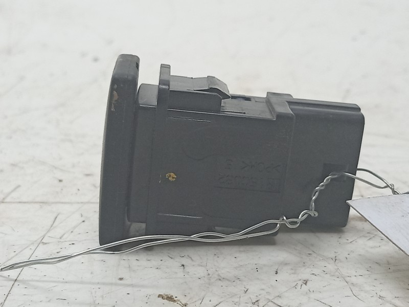 Recambio de interruptor para toyota hilux (gun1) doble cabina dlx 4x4 referencia OEM IAM  847250K020 