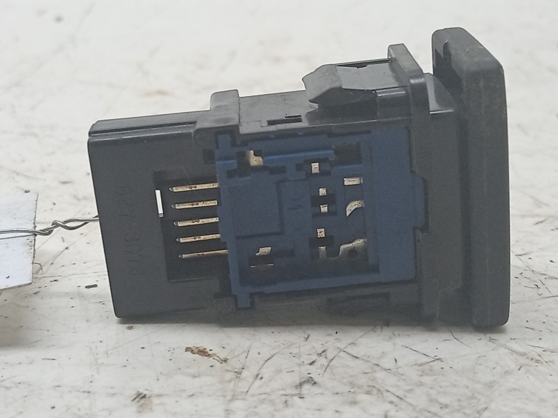 Recambio de interruptor para toyota hilux (gun1) doble cabina dlx 4x4 referencia OEM IAM  847250K020 