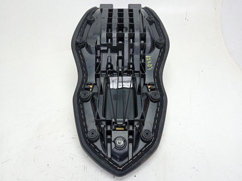 Recambio de asiento para bmw f (801cc - ) f 900 xr (4r90) referencia OEM IAM  52539480752 