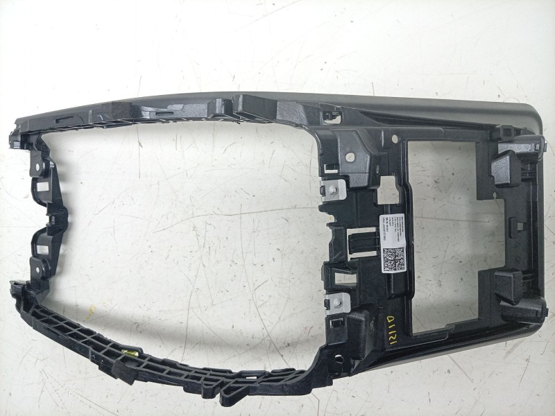 Recambio de moldura para mercedes-benz cle cle 220d referencia OEM IAM   