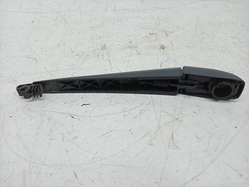 Recambio de brazo limpia trasero para toyota yaris cross (mxp_) 1.5 hybrid (mxpj10) referencia OEM IAM  852410D170 