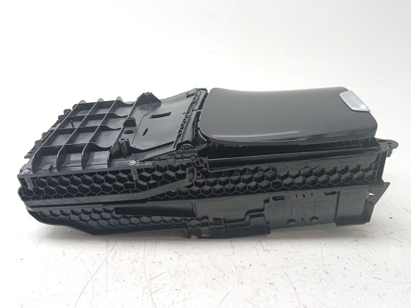Recambio de moldura para mercedes-benz cle cle 220d referencia OEM IAM   