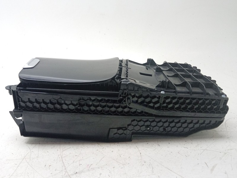 Recambio de moldura para mercedes-benz cle cle 220d referencia OEM IAM   