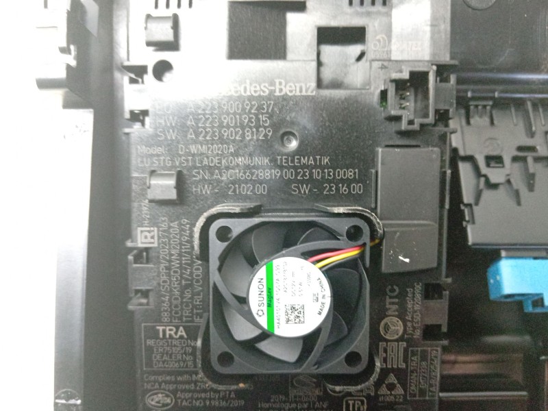 Recambio de moldura para mercedes-benz cle cle 220d referencia OEM IAM   