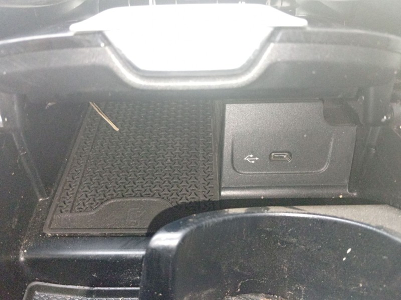 Recambio de moldura para mercedes-benz cle cle 220d referencia OEM IAM   