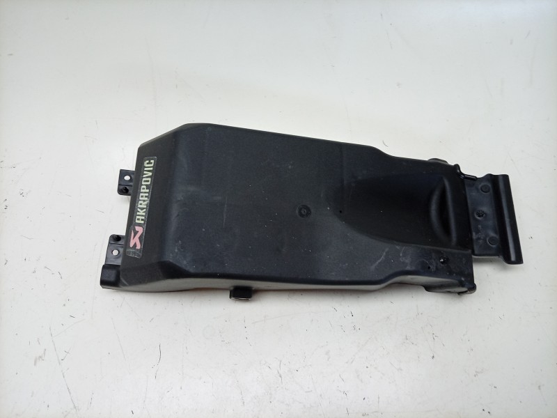 Recambio de guardabarros trasero para kawasaki zx-4r zx-4r referencia OEM IAM  350230465 