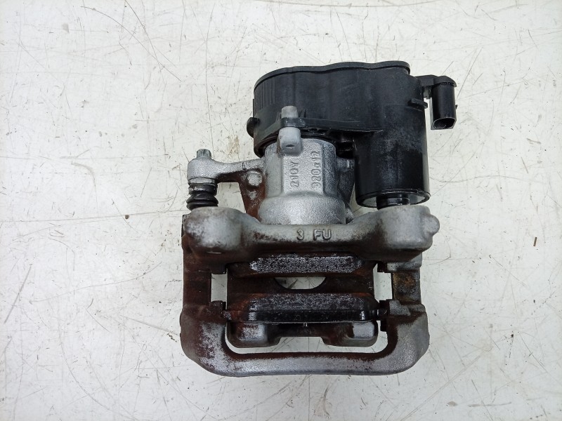 Recambio de pinza freno trasera derecha para mercedes-benz clase a berlina (bm 177) a 250 e (177.186) referencia OEM IAM  A24742