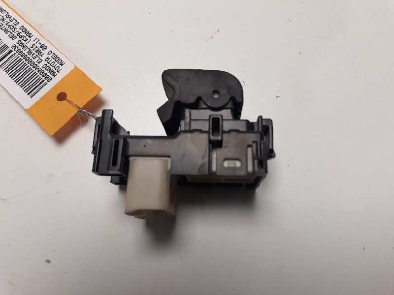 Recambio de mando elevalunas delantero derecho para toyota yaris (ksp9/scp9/nlp9) básico referencia OEM IAM   