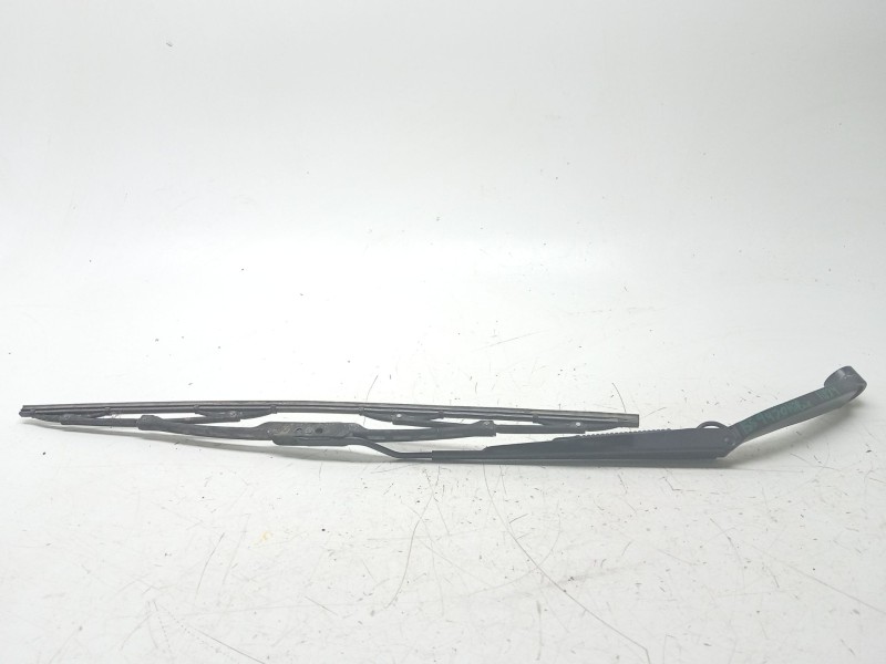 Recambio de brazo limpia delantero izquierdo para toyota hilux (gun1) doble cabina dlx 4x4 referencia OEM IAM  852210K150 