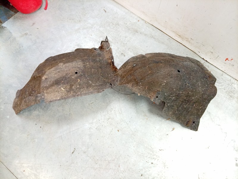 Recambio de paso rueda delantero derecho para renault 4 e-tech 120 referencia OEM IAM  638435789R 