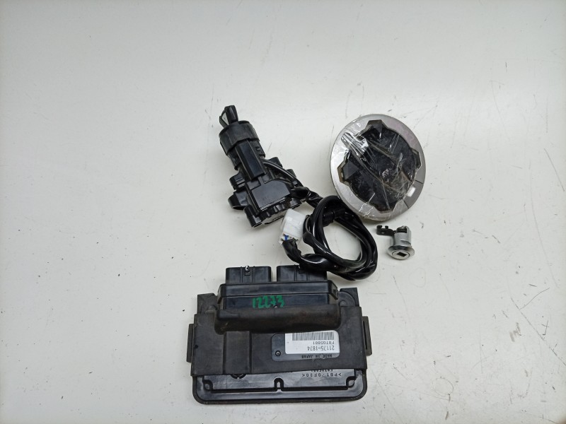 Recambio de conmutador de arranque para kawasaki zx-4r zx-4r referencia OEM IAM  270050725 