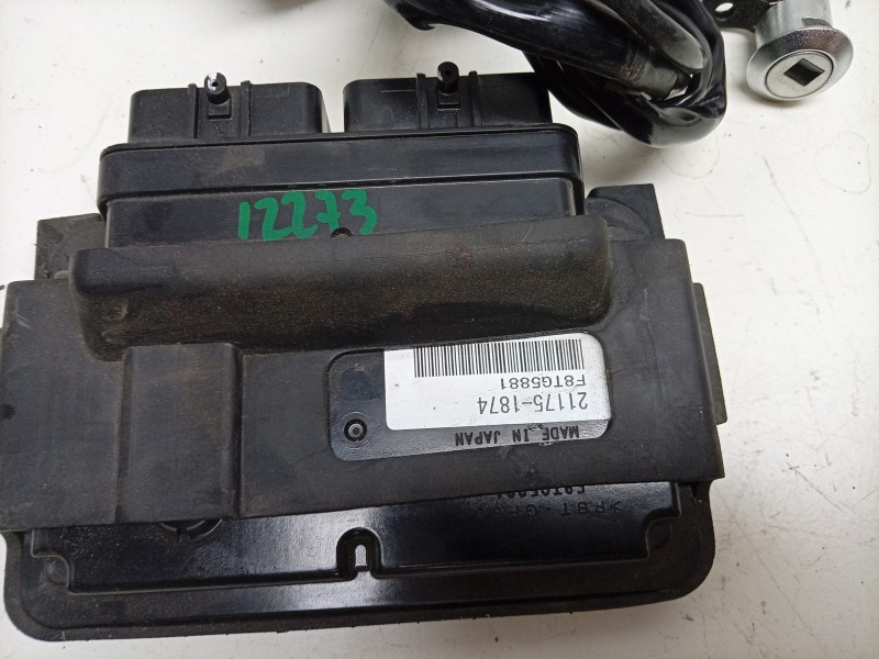 Recambio de conmutador de arranque para kawasaki zx-4r zx-4r referencia OEM IAM  270050725 