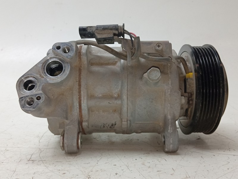 Recambio de compresor aire acondicionado para bmw serie 1 lim. (f40) 120i referencia OEM IAM  64527948797 320268