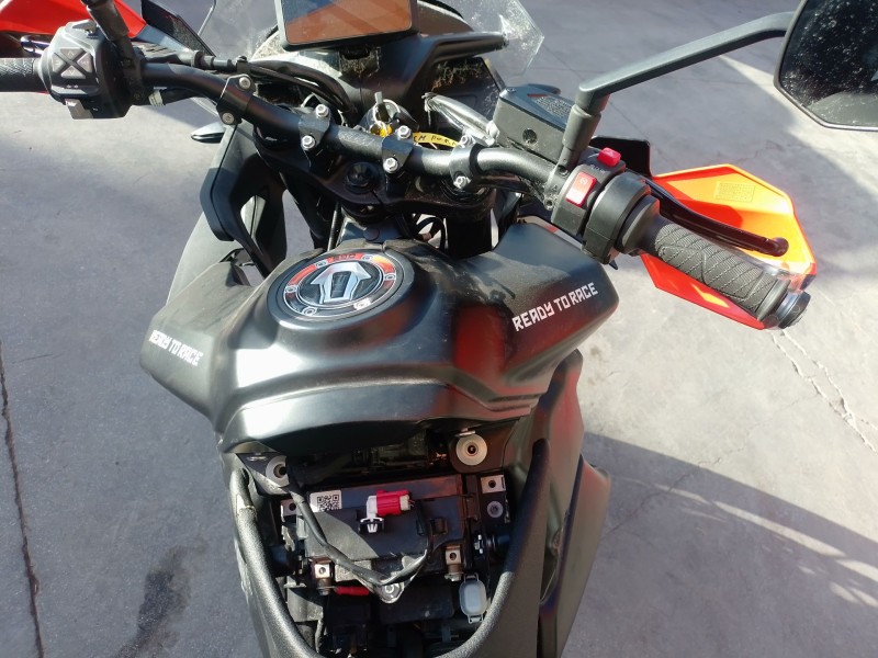 Recambio de deposito combustible para ktm 890 smt referencia OEM IAM   