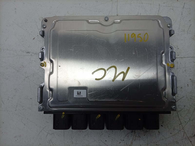 Recambio de centralita motor uce para bmw serie 1 lim. (f40) 120i referencia OEM IAM 12149798769 12149798769 