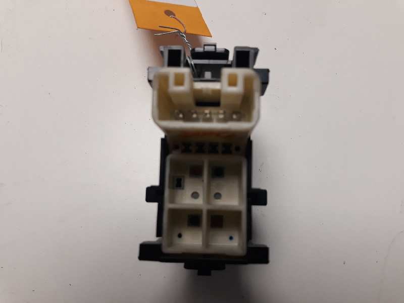 Recambio de mando elevalunas delantero derecho para toyota yaris (ksp9/scp9/nlp9) básico referencia OEM IAM   