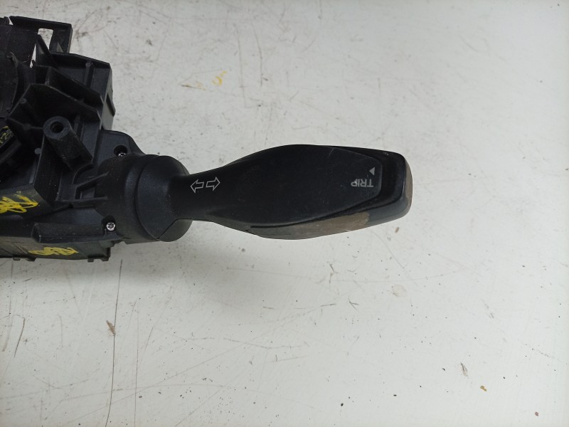 Recambio de mando intermitentes para ford tourneo courier (c4a) trend referencia OEM IAM 1682336 1682336 