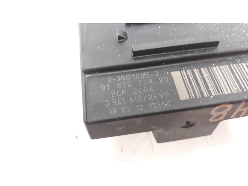 Recambio de caja precalentamiento para peugeot rifter 1.5 blue-hdi fap referencia OEM IAM 9662570880  