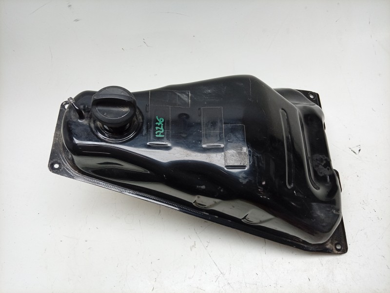 Recambio de deposito combustible para yamaha x-max x-max 400 (sh11) referencia OEM IAM  B74F41100300 