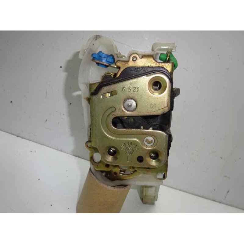 Recambio de cerradura puerta delantera izquierda para subaru impreza g11 (gd/gg) 2.0 r sw referencia OEM IAM 61100FE010  
