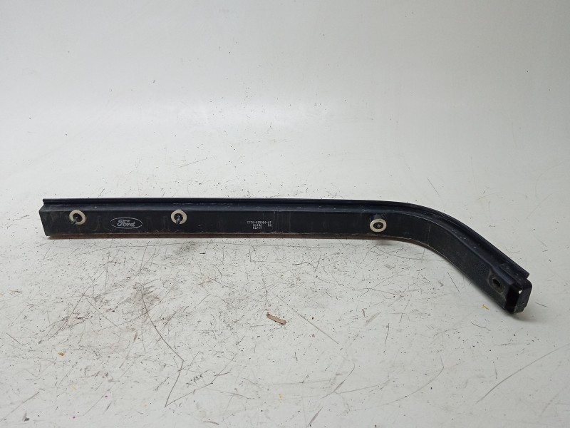 Recambio de soporte / guia puerta corredera para ford tourneo courier (c4a) trend referencia OEM IAM  ET76A25004AF 