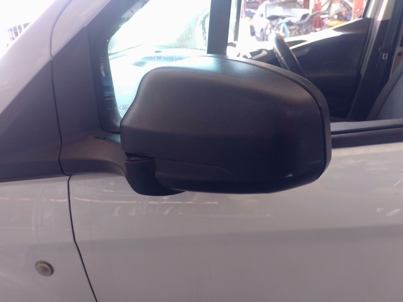 Recambio de retrovisor izquierdo para ford transit courier b460 furgoneta/monovolumen 1.5 tdci referencia OEM IAM   