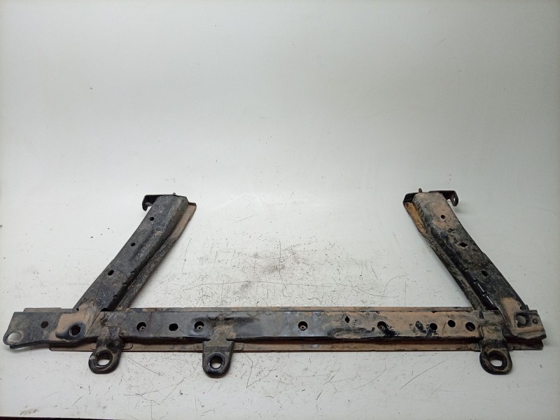 Recambio de travesaño inferior para renault clio iv (bh_) 0.9 tce 90 referencia OEM IAM  544F03667R: 