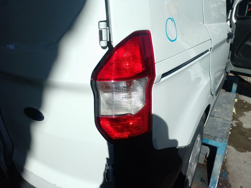 Recambio de piloto trasero derecho para ford transit courier b460 furgoneta/monovolumen 1.5 tdci referencia OEM IAM   