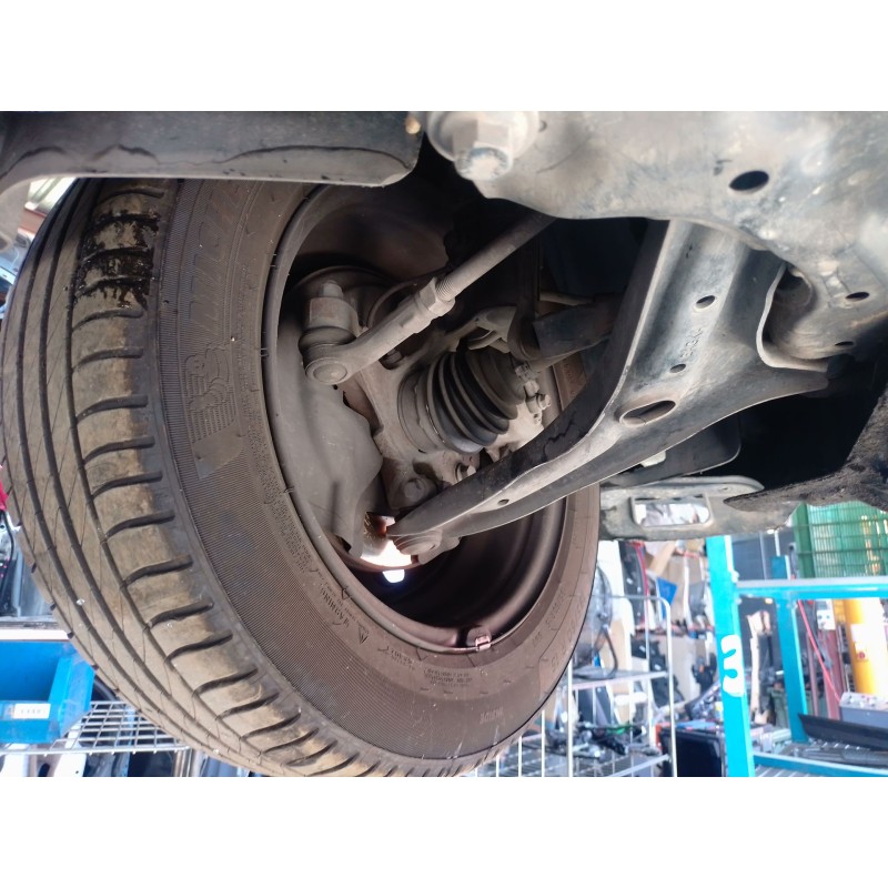 Recambio de transmision delantera izquierda para ford transit courier b460 furgoneta/monovolumen 1.5 tdci referencia OEM IAM   